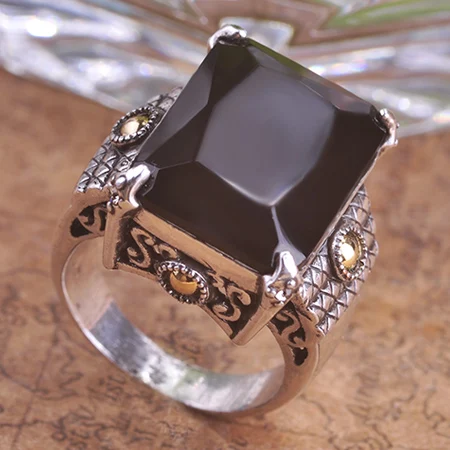 

Madrry Classic Rhinestone Black Square Rings For Men Women Royal Steampunk Accessories Antique Silver color Anniversary Gift