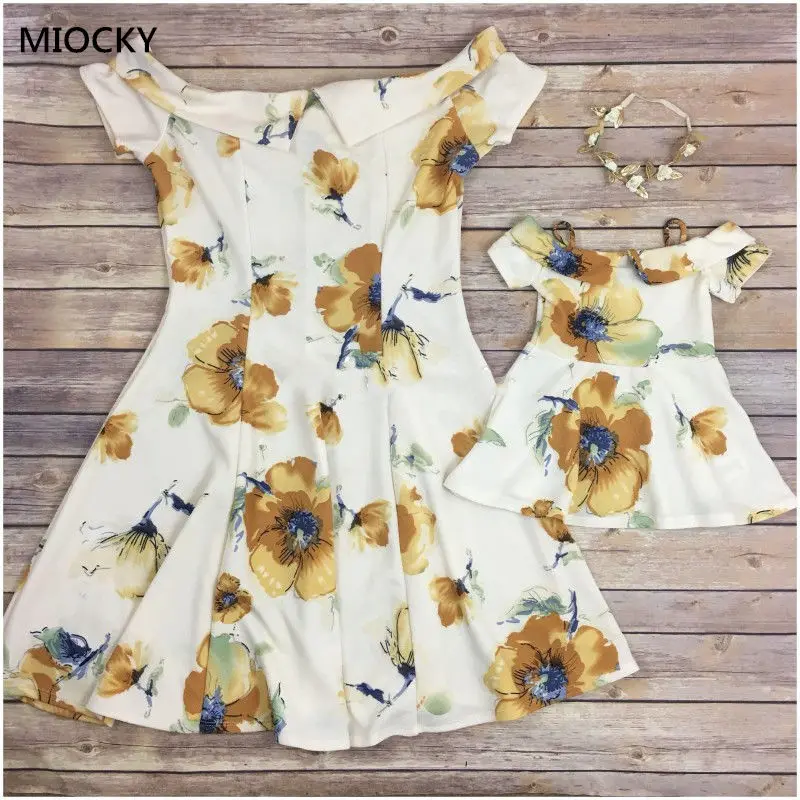 E037 Color 2 Одинаковые комплекты для семьи; платье с цветочным рисунком; платья для мамы и дочки; одежда для семьи; одинаковые платья для мамы и дочки; E037 - Цвет: E037 Color 2