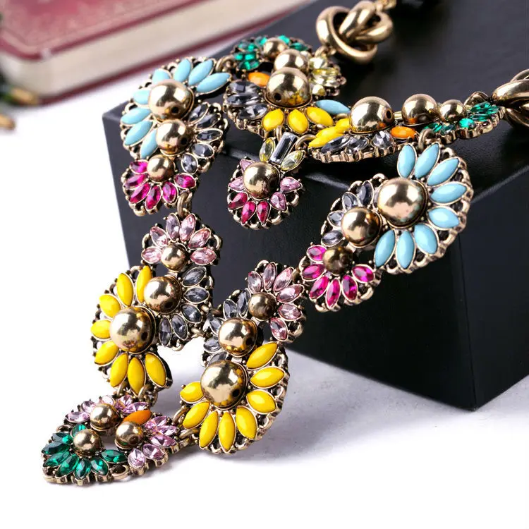 Ювелирные изделия в индийском стиле ожерелье роскошный внешний вид цветной
