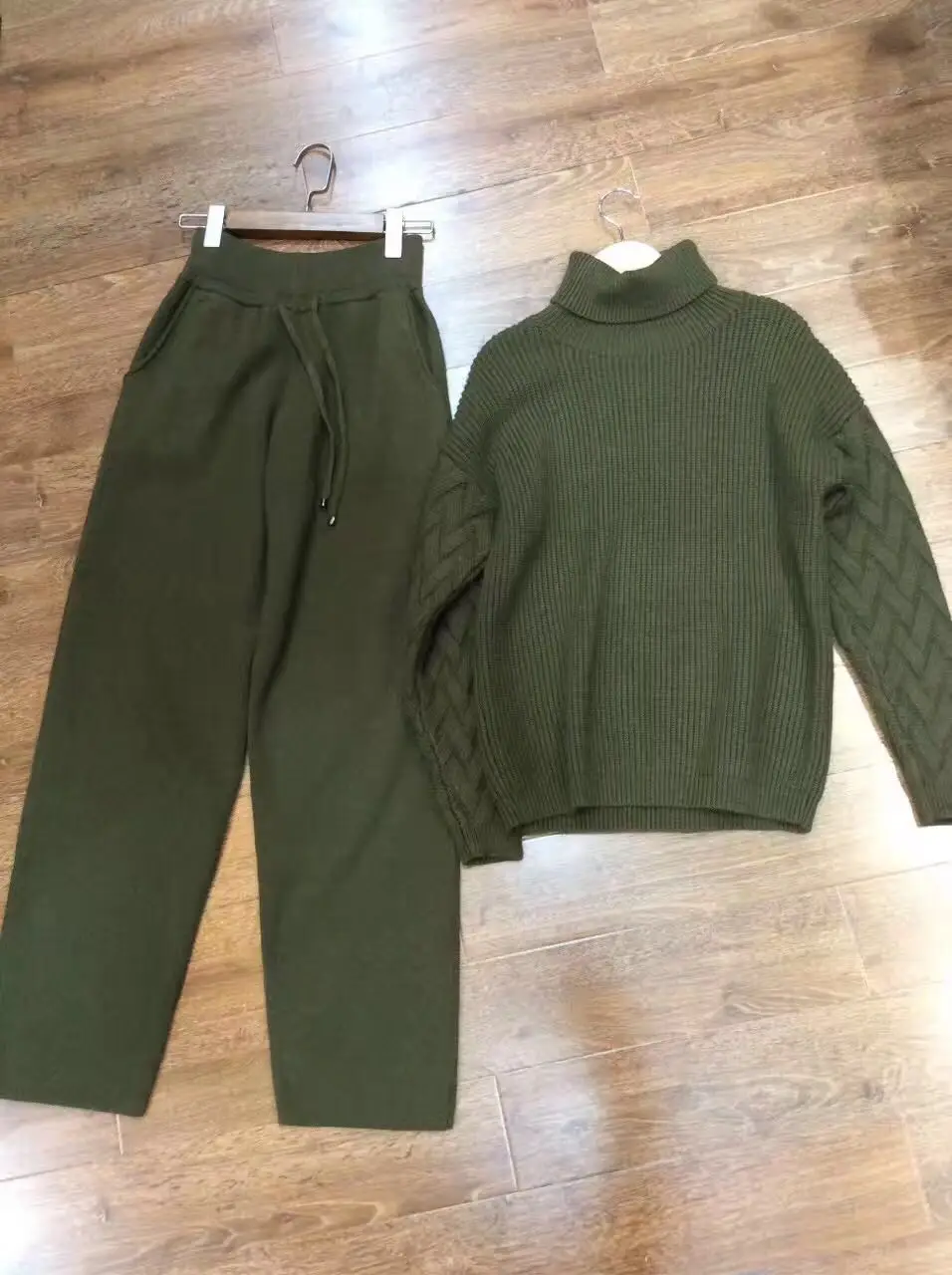 2017 срочные спортивные костюмы Зимние новые женские кашемировые наборы цвета