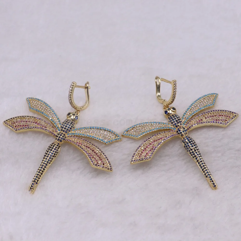 Серьги-гвоздики в форме стрекозы 3 пары смешанных цветов с пчелками и домашними