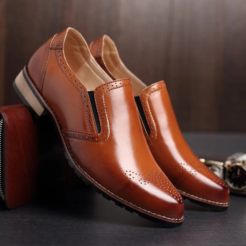 2018 New fashion Leather casual shoes Retro carved Bullock high quality men slip on thick bottom loafers | Обувь
