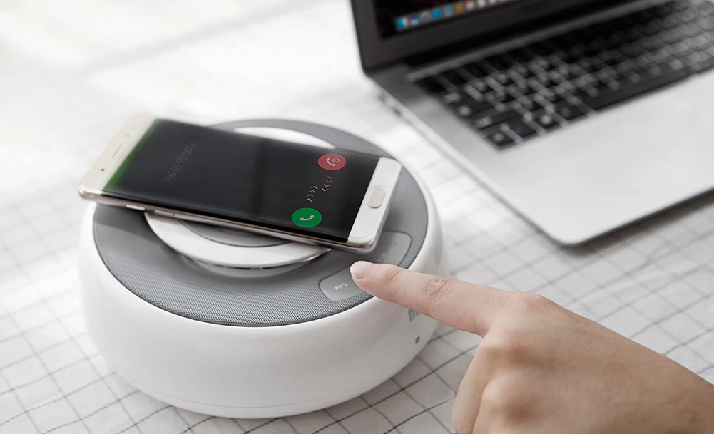 Nillkin 2в1 QI Быстрое беспроводное зарядное устройство+ bluetooth-динамик уютный MC2 с NFC AUX входом CSR 4,0 hi-fi звук домашний динамик