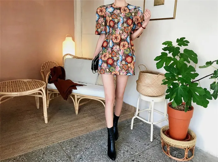 Платье с цветочным рисунком, женское, короткий рукав, тонкое, сексуальное, винтажное, цветочный принт, платье, женская мода, о-образный вырез, вечерние, мини, Базовые платья, S-XL, DS50605