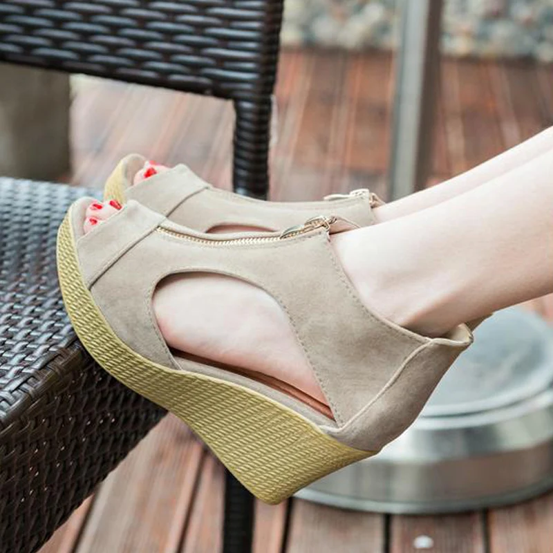 2017 Новое Прибытие Дышащий Женщины Гладиатор Сандалии Высокой Пятки Клинья