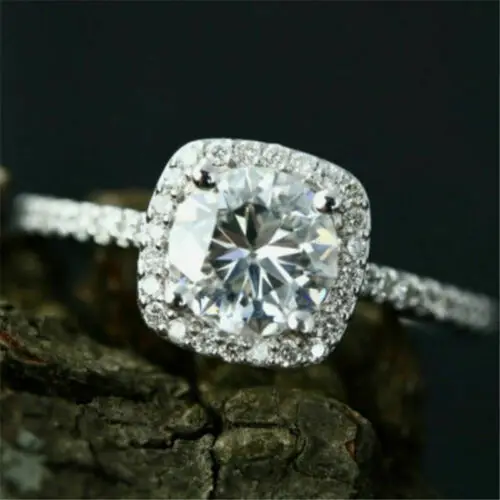 Кольцо для помолвки Halo Cushion Cut 18 белое золото белый синий камень ювелирное изделие