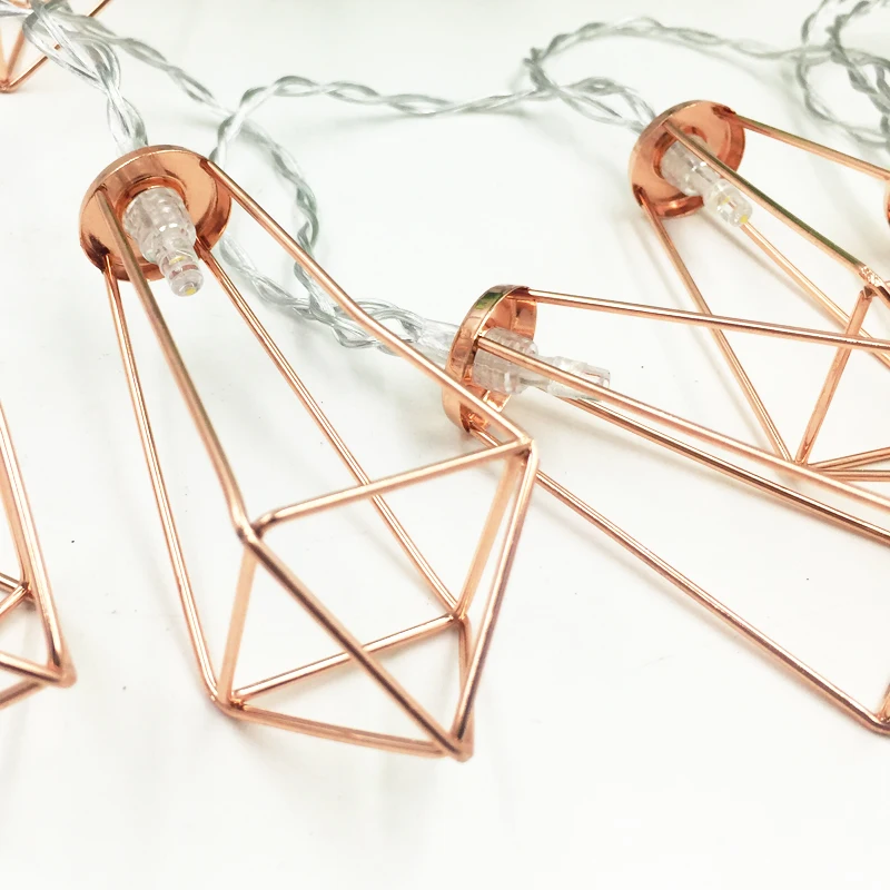 В стиле ретро из железа металла фонарь в форме алмаза светодиодный Сказочный