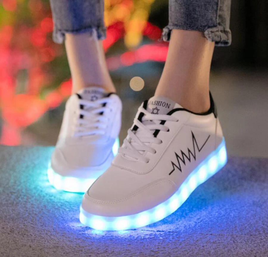 Мужские и женские ботинки The Ghost Step Корейская версия мужская обувь легкая с USB