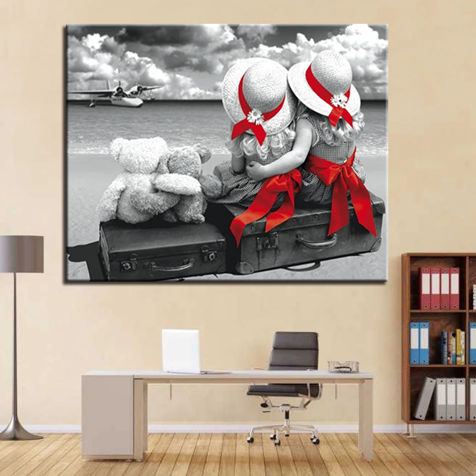 Рамка DIY красные ленты маленькие девочки смотрели на морскую картину по номерам