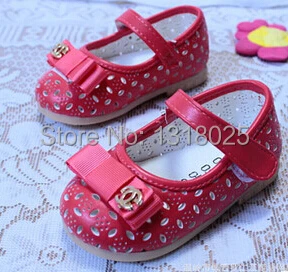 Новинка Сезон весна лето Тонкие туфли для маленьких девочек Для детей от 1 до 3 лет