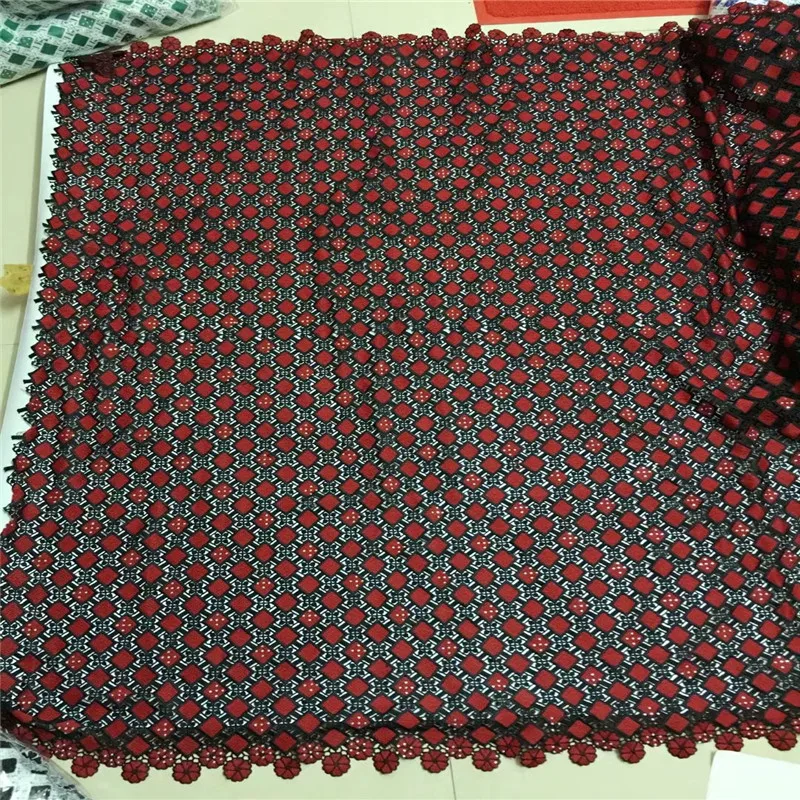 Водорастворимая кружевная ткань с ромб стразами Ромб дизайн африканский гипюр