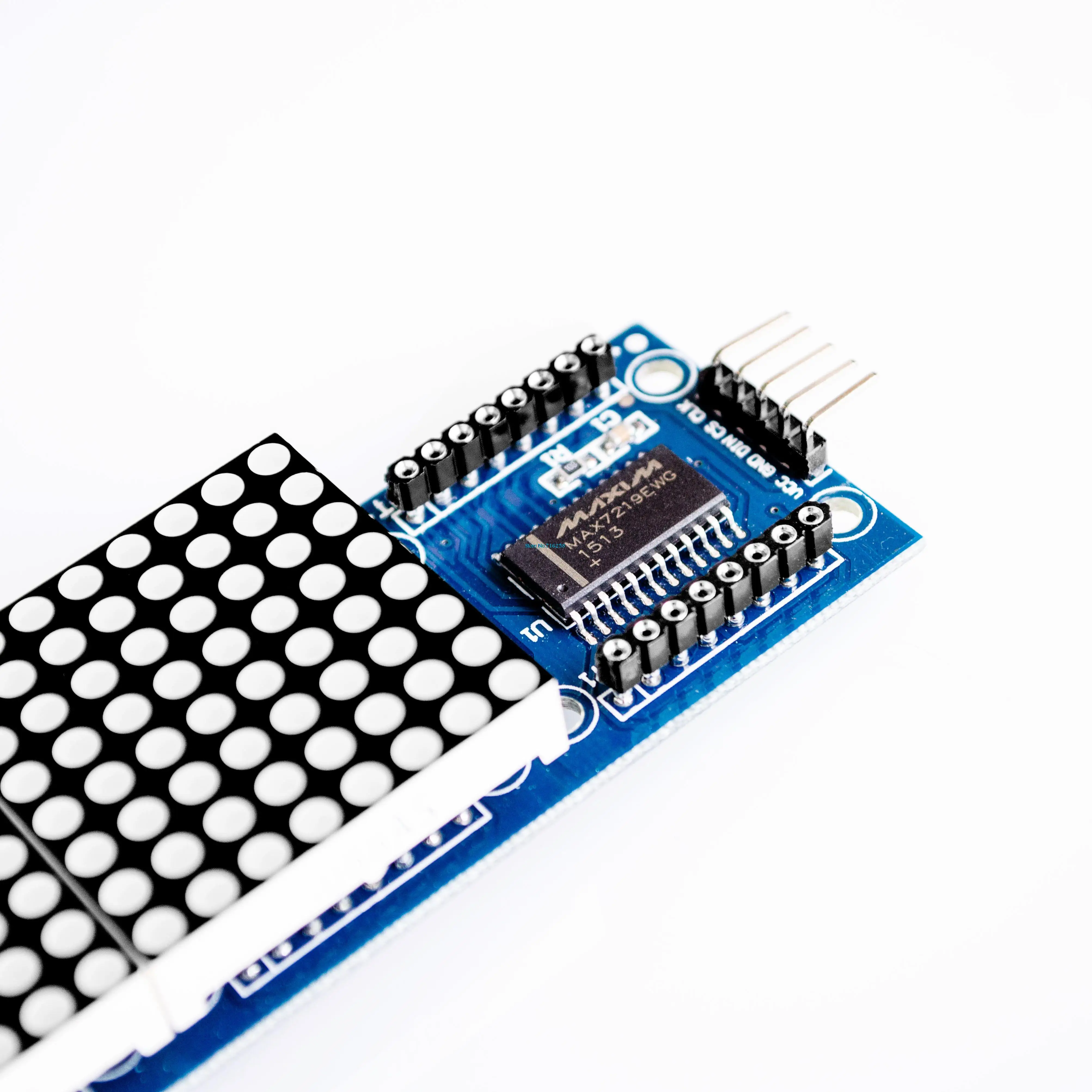 Матричный Модуль MAX7219 для микроконтроллера Arduino дисплей 4 в одном с линией 5P - Фото №1