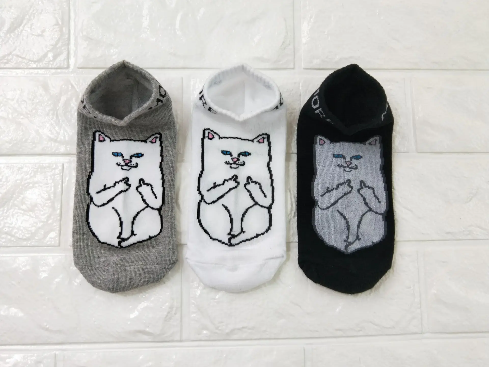 Harajuku/пара хлопковых носков для мужчин и женщин с котом, средний палец, уличная мода, пародия INS, носки в стиле хип-хоп, женские носки-башмачки