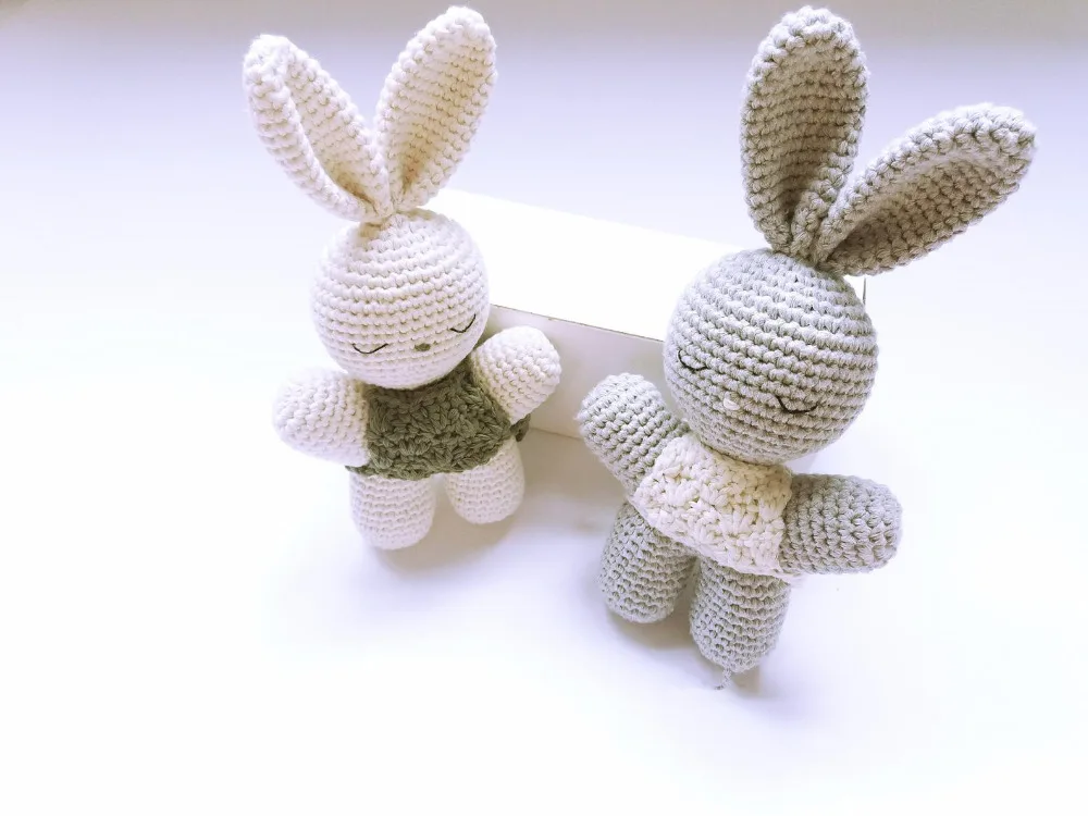 Вязаные игрушки амигуруми зайчик Номер модели XH041204