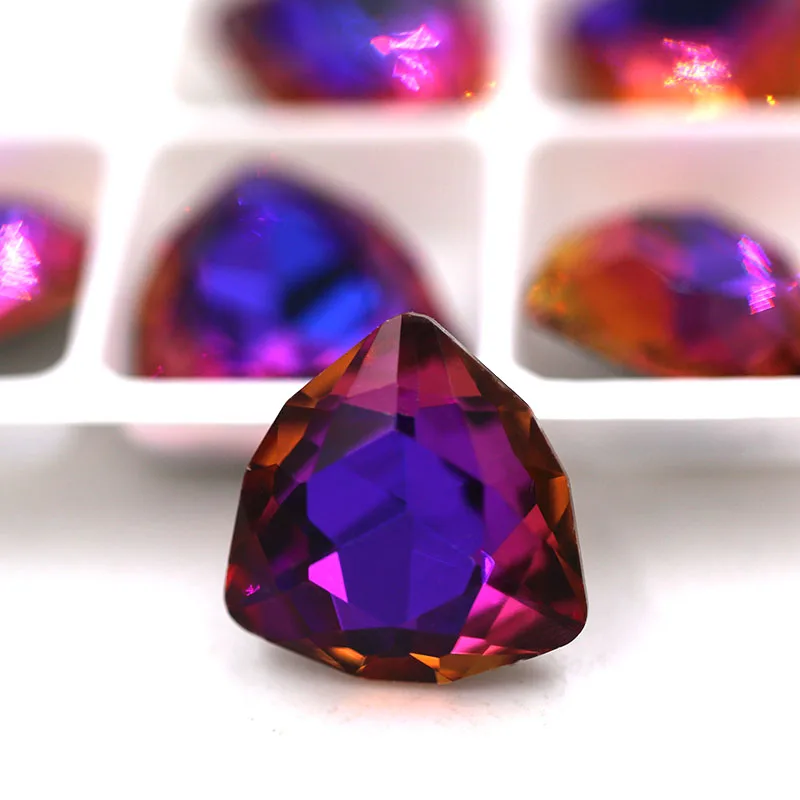 Purple blue light Новое поступление остроконечные Клей На Стразы высокое качество стекло crysyal Толстая Треугольная Форма Стразы diy аксессуары для одежды - Цвет: Purple blue light