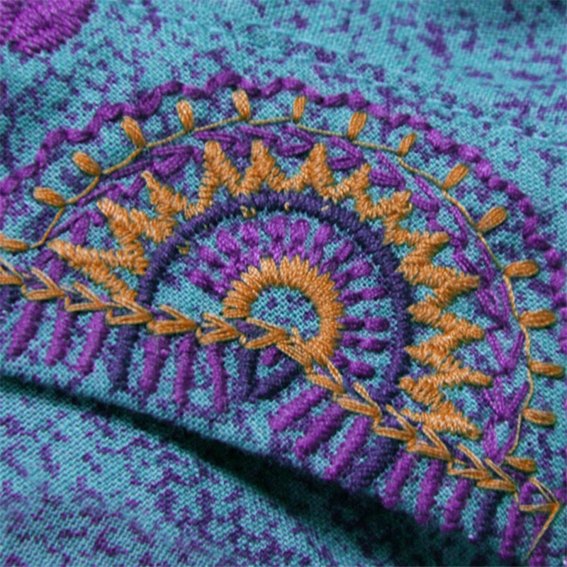 Женское платье с вышивкой удобное хлопково-льняное мини-платье в европейском