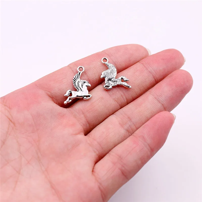 16 10pcs Fly Horse Все тибетские серебряные подвески в виде животных для самостоятельного изготовления ювелирных изделий подвески в виде единорога, лошади, Льва, оленя, Тигра для браслетов изготовление сережек - Окраска металла: 16 10pcs Fly Horse