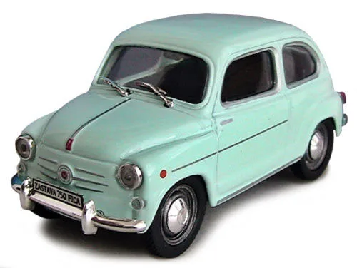 Модель советского автомобиля из сплава 1/43 ZASTAVA 750 классическая модель
