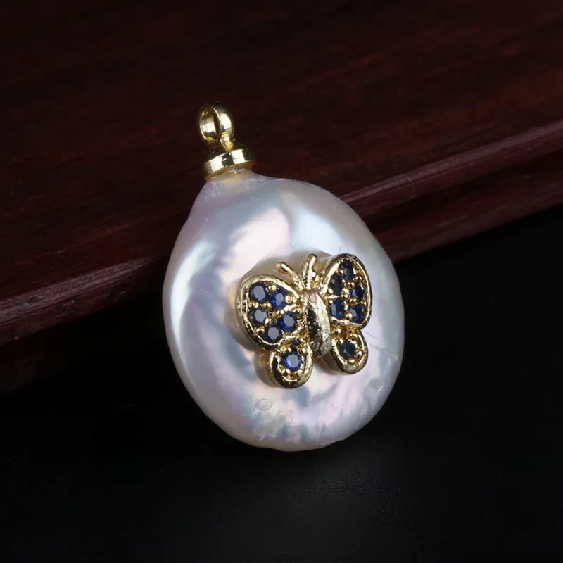 Подвеска для колье бабочка Шарм с натуральным пресноводным жемчугом в форме