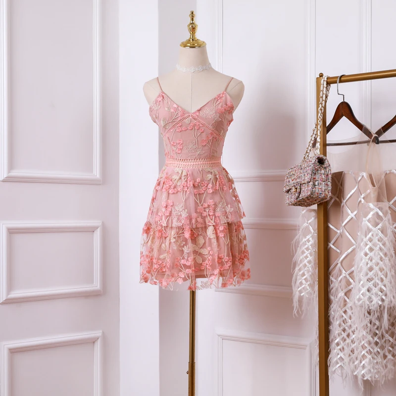 Новинка 2019 летнее платье вишневый цвет Розовая вышивка для путешествий