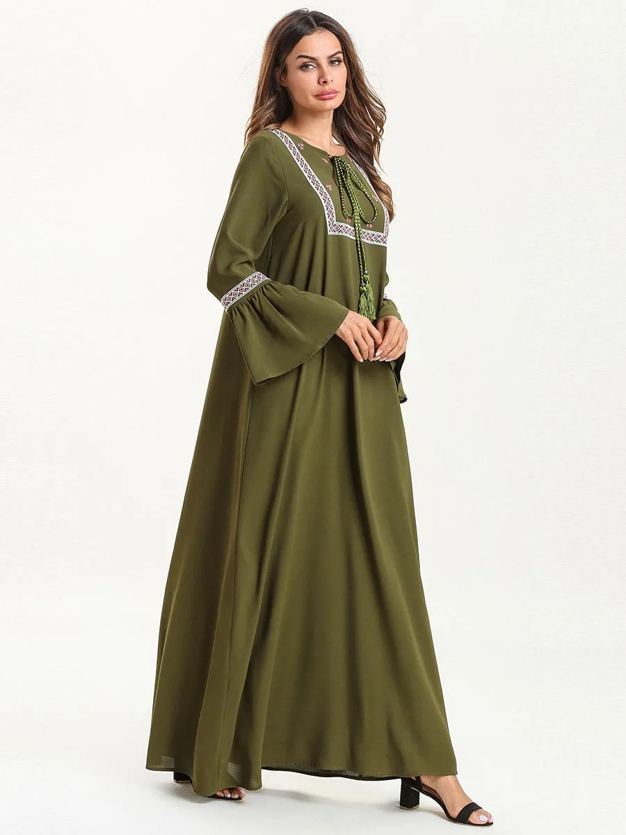 Женское платье макси свободного покроя с вышивкой|Мусульманская одежда| |