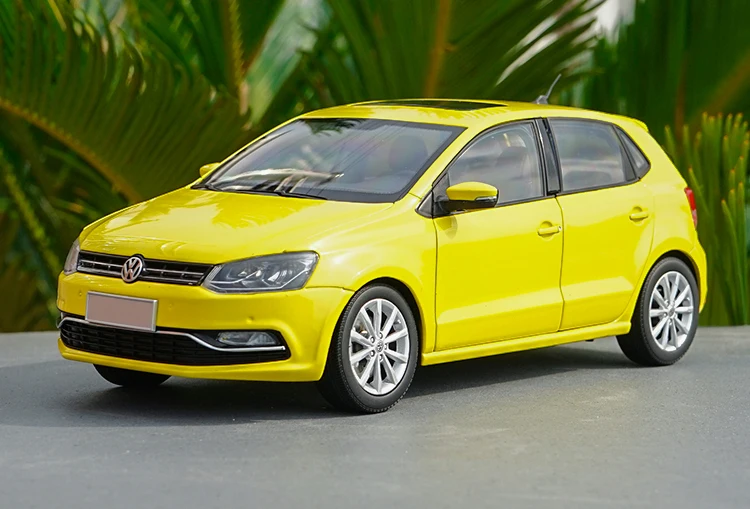 1:18 все новые литые под давлением модели автомобилей игрушки коллекция для детей рождественские подарки с новой коробкой