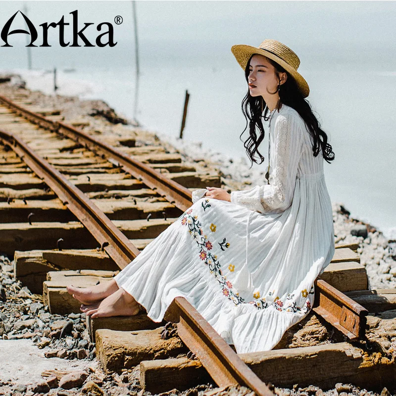 ARTKA Осень Зима Новое винтажное платье китайский стиль вышивка грудь полоса длинная рубашка платье длинный рукав платья LA10373Q