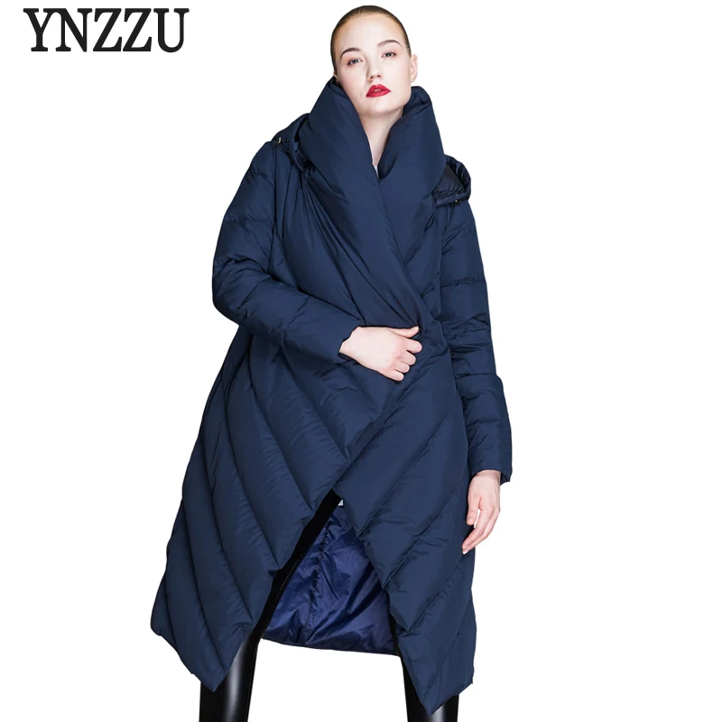 YNZZU 2021 зимняя женская куртка сплошная шикарная необычная длинная 90% пуховая из