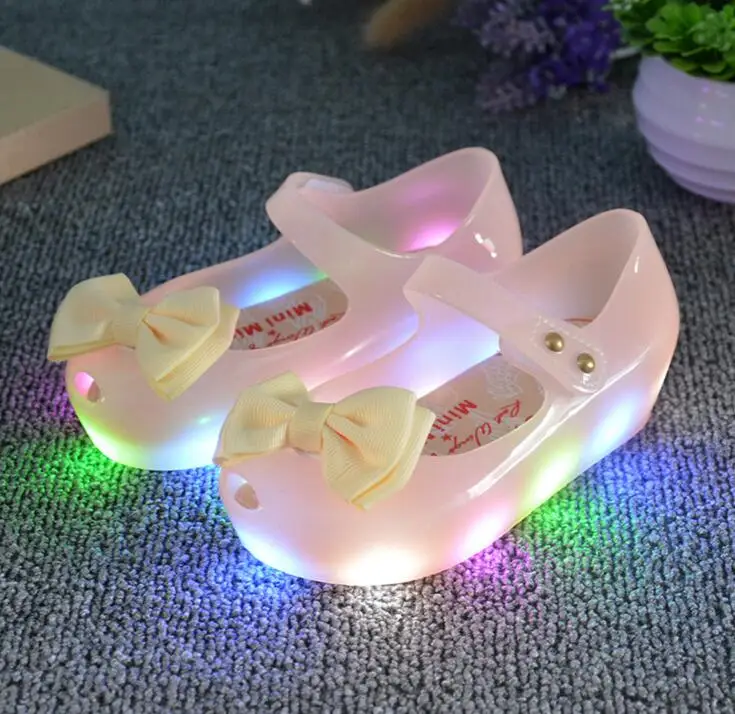 Новое поступление 2019 весенне-летние мини-сандалии для девочек со