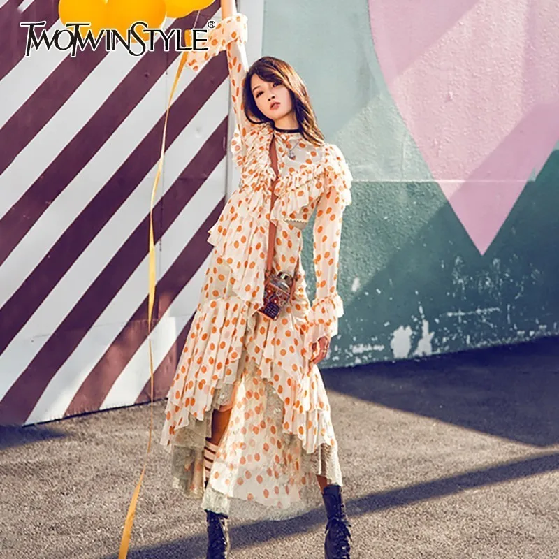 TWOTWINSTYLE элегантное женское платье в горошек стоячий воротник высокая талия