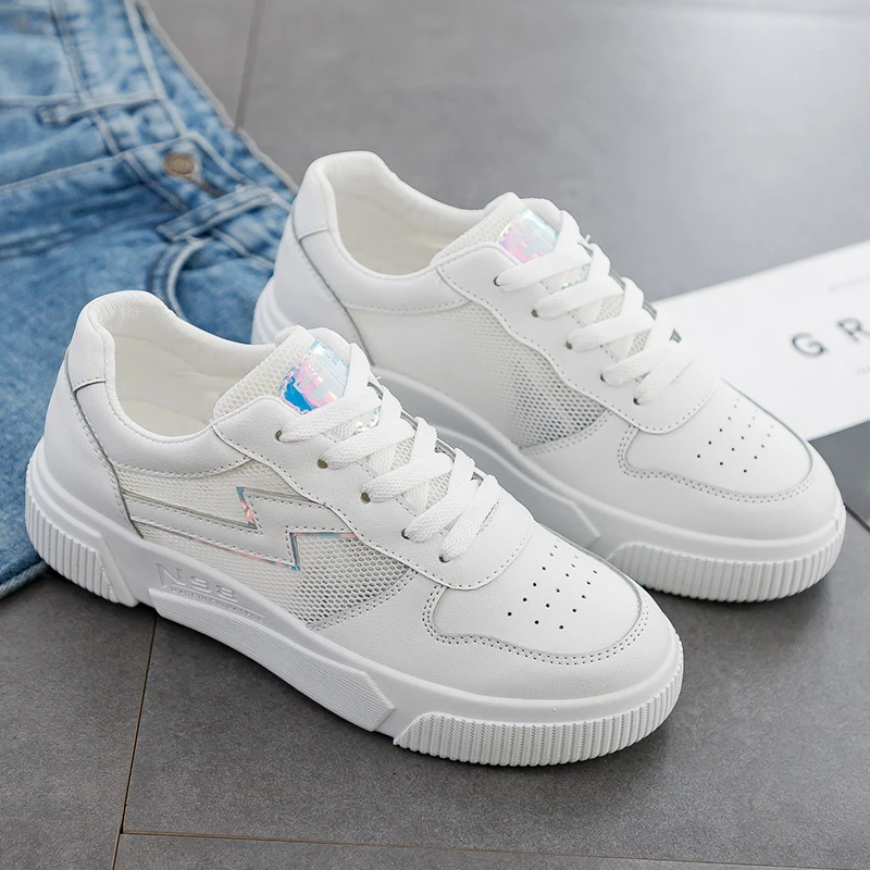 Женская обувь из дышащей сетки белая повседневная на плоской подошве для