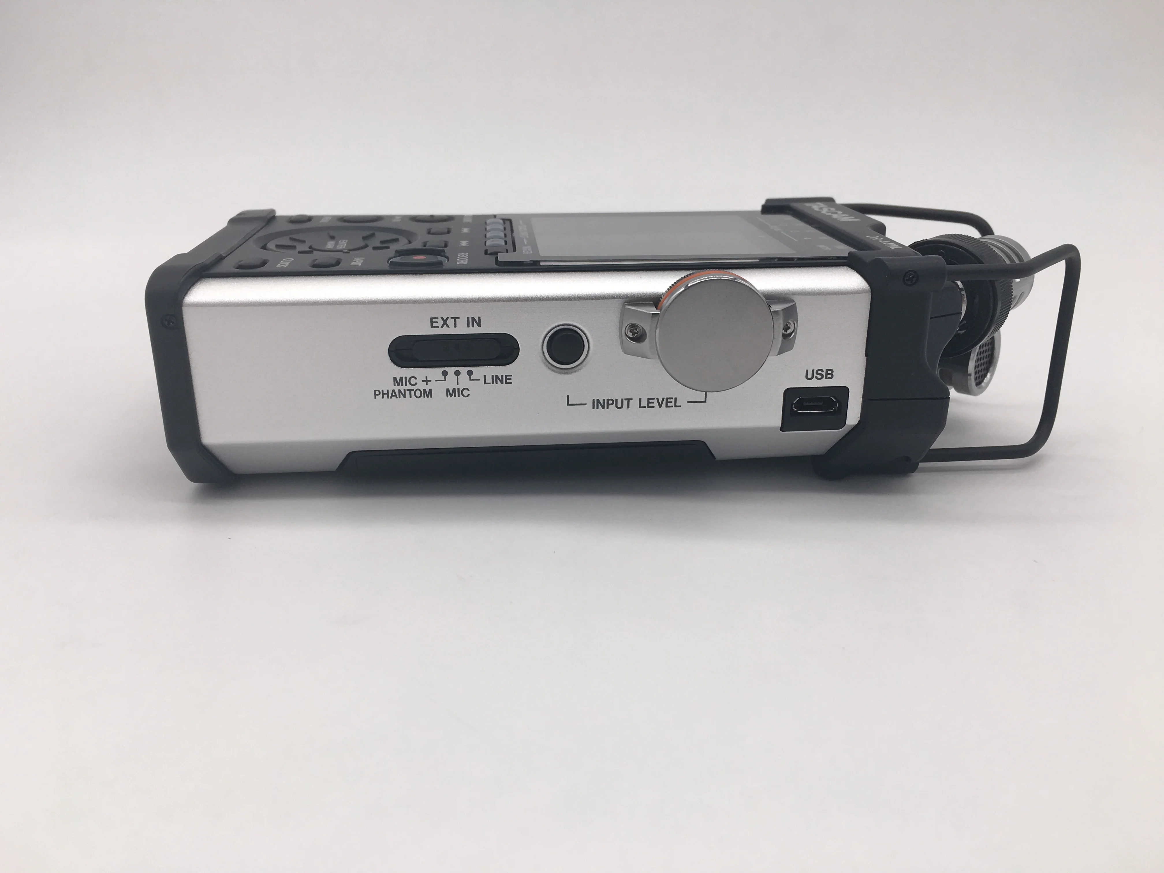 TASCAM DR-44WL портативный ручной диктофон записывающая ручка четырехтрековый рекордер со стереофоническими микросхемами, XLR микрофонными входами и Wi-Fi