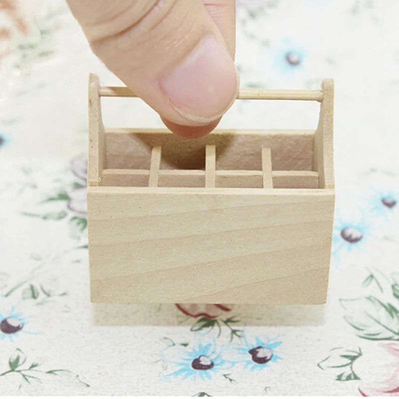 

Миниатюрный деревянный ящик для инструментов для кукольного домика Семейные пространства масштаб 1/12 аксессуары для кукол декоративная мо...