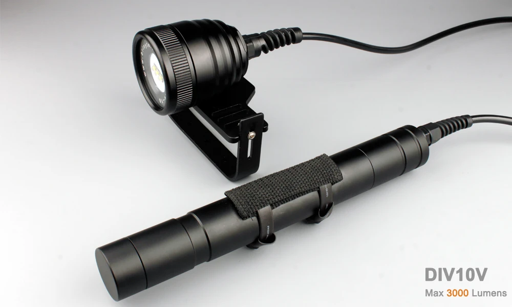 NITESUN DIV10V фонарик для дайвинга 3* CREE XM-L2 U4 светодиоды max 3000лм угол луча 150 м водонепроницаемый фонарик для дайвинга+ зарядное устройство