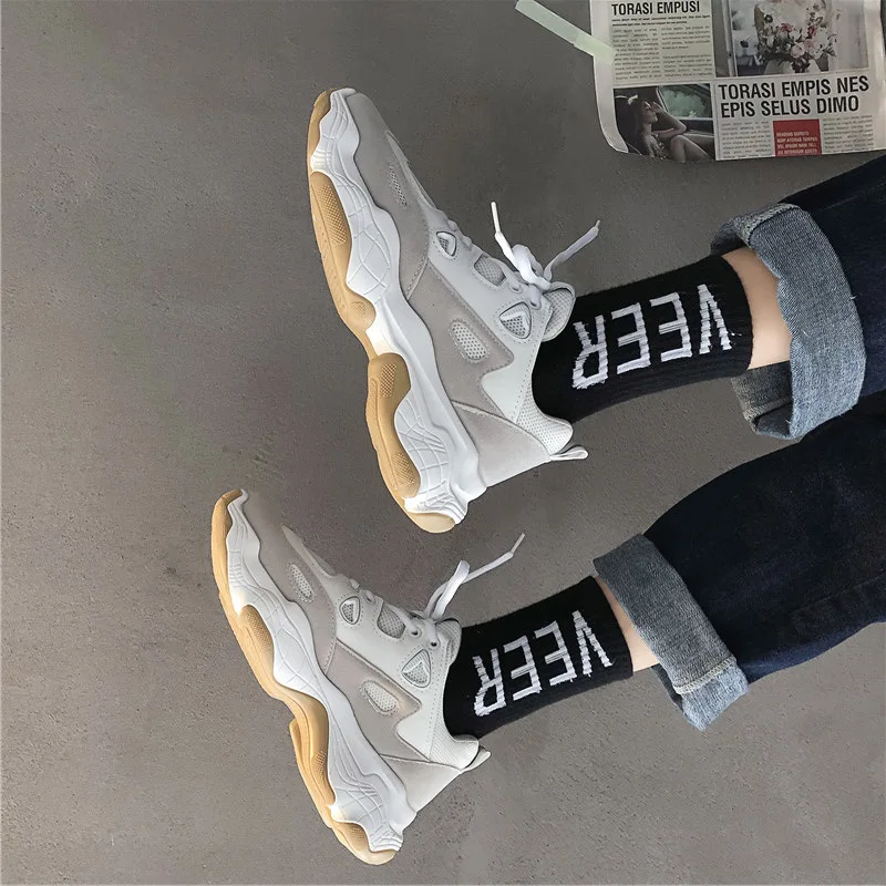 Мужская обувь летние дышащие кроссовки на плоской подошве повседневная для