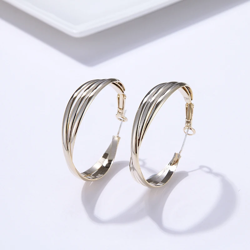 Yhpup New Trendy Personality Round Geometric Hoop Earrings Charm Copper Brand Hyperbole Brincos for Female Party Jewelry Gift