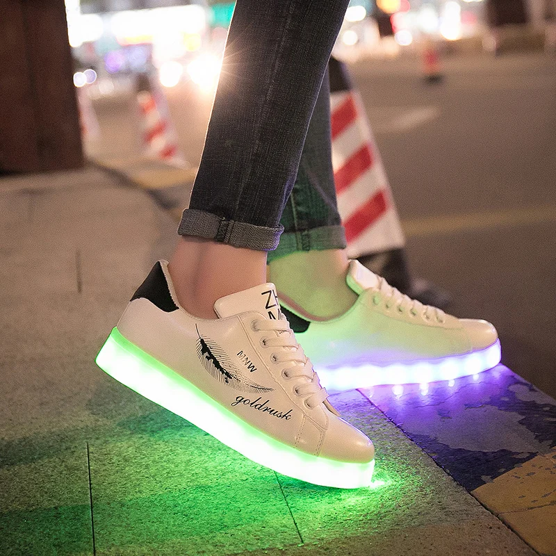 Size35-42 красочные Usb зарядки светильник обувь светящиеся кроссовки светодиодный тапочки светильник для девочек на шнуровке с мягкой светодиодный обувь для малышей; кроссовки для мужчин со светящейся