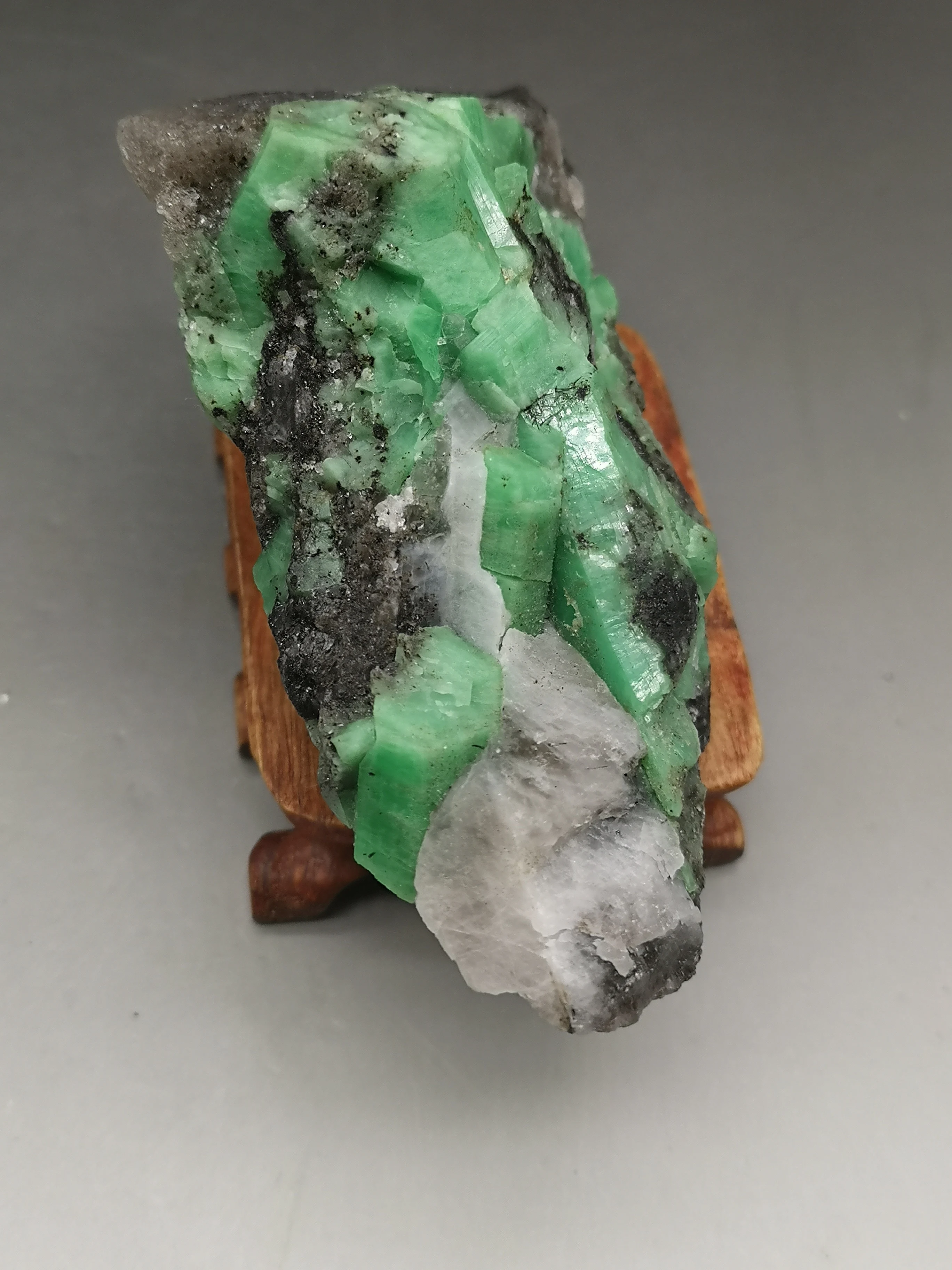 big! Natural emerald mineral specimens from China | Дом и сад