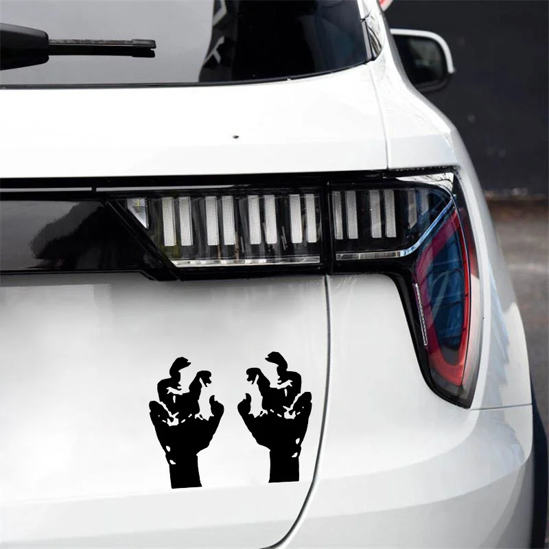 

QYPF 15.8*12.7CM Zombie Hands Car Sticker Vinyl Black/Silver Motorcycle Bicycle Decoration Graphic C16-0302