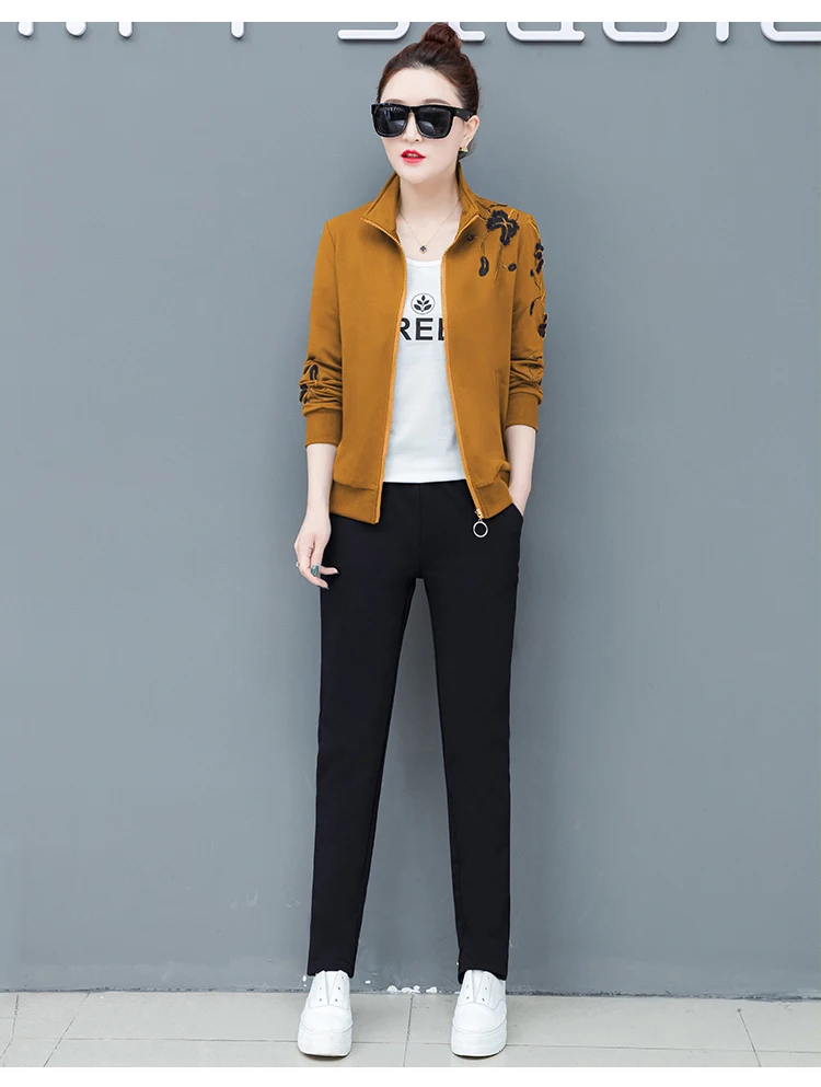 Женский спортивный костюм для отдыха весенне-осенний комплект из 3 предметов