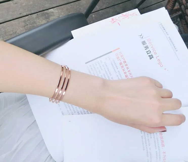 Ювелирные изделия браслет Три слоя контракт джокер геометрическая аксессуары