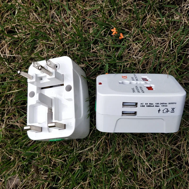 Все в одном Универсальный международный адаптер PluG 2 USB Порты и разъёмы World Travel AC