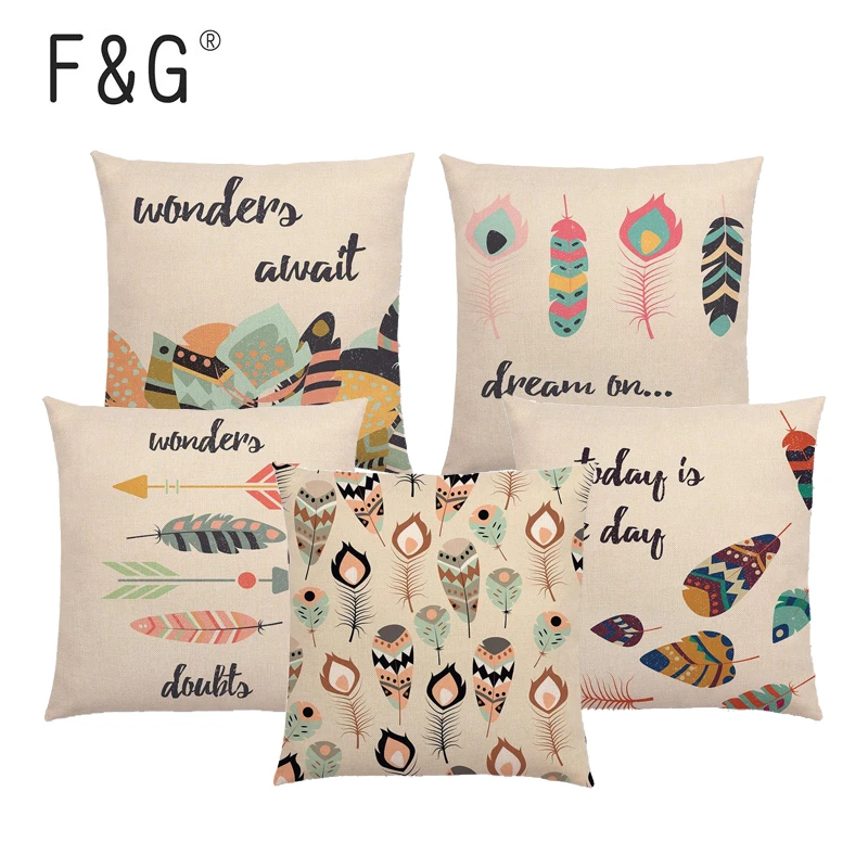 Племенной наволочка со стрелками и перьями Красивые буквы храбрости хороший