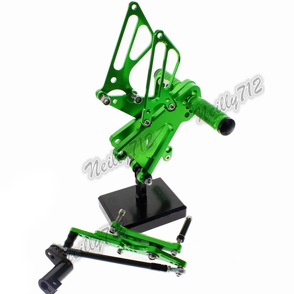 Green CNC регулируемый Rider Сзади наборы для ухода за кожей Rearset подставка для ног, ухода за кожей ног колышки для Triumph Daytona 675 R 2006 2007 2008 2009 2010 2011 2012 - Цвет: Green