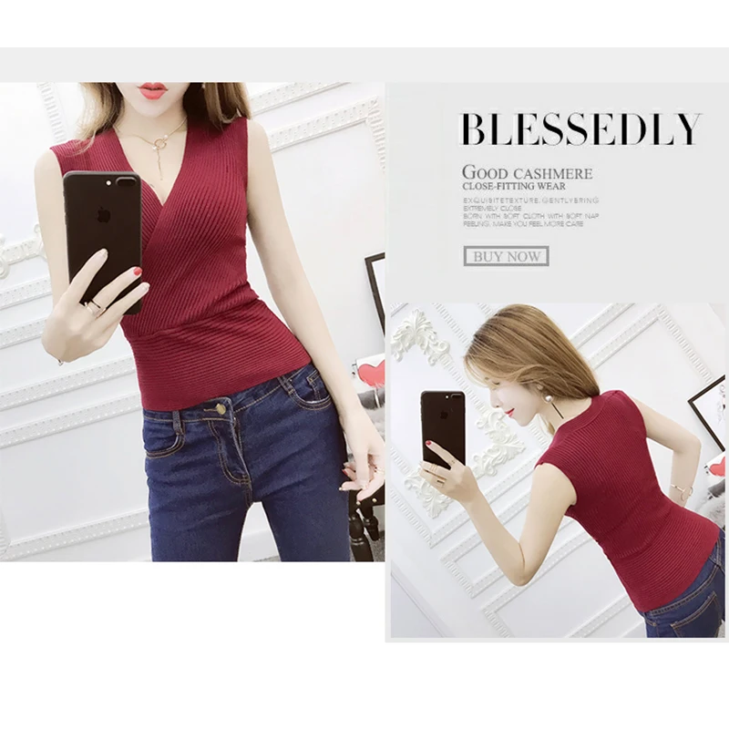 Жилет женский трикотажный без рукавов с глубоким V-образным вырезом