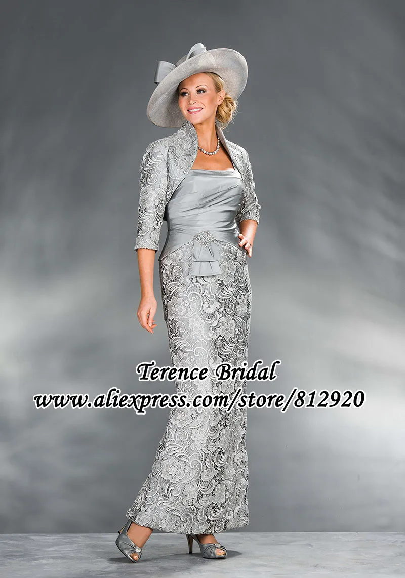 Серебряные платья для матери невесты гипюровые кружевные с жакетом серебристо