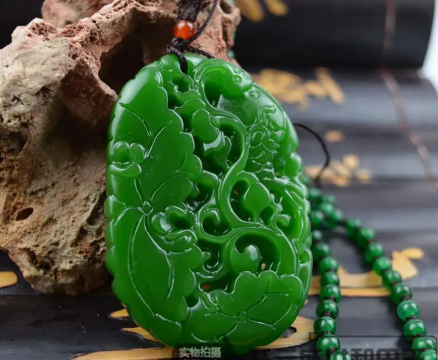 Подвеска в виде рыбы Koraba из натурального зеленого цвета с ручной резьбой