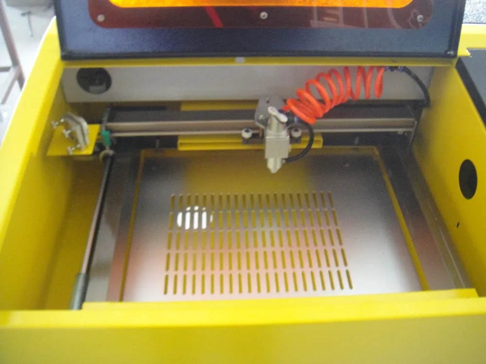 CO2 LASER ENGRAVING MACHINE CARVING WORK COMPUTERIZED SAFE FDA COMPLIANT WITH COOLING FAN enlarge