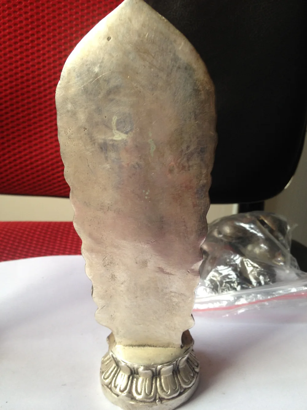 

16.2 cm */ tibet silver carved had the Buddha statue standing on the lotus metal handicraft