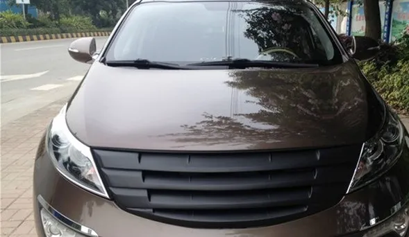 Передняя решетка радиатора матового черного цвета с отделкой для гонок Kia Sportage 3